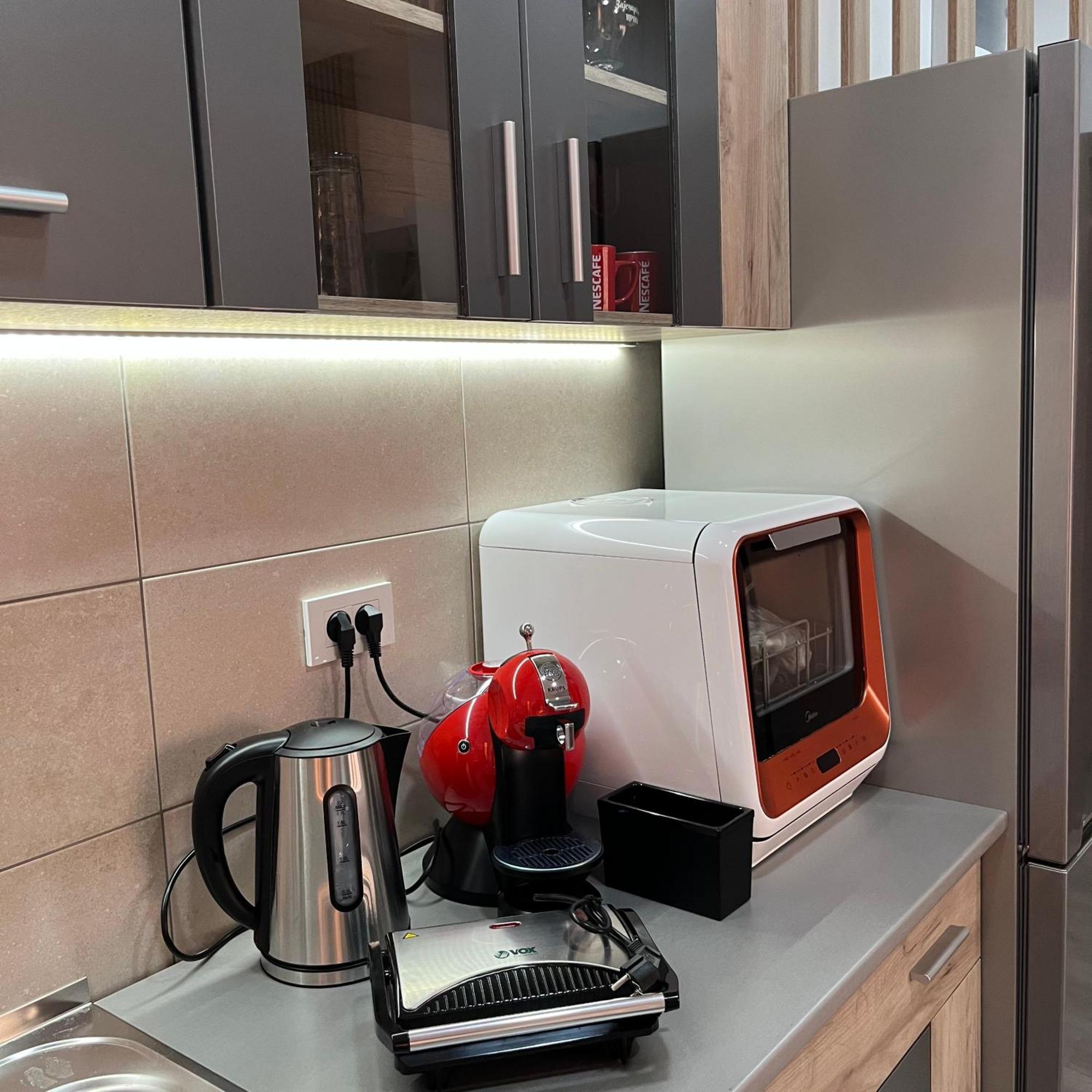 R Lux Apartman Jagodina Akva Park 外观 照片